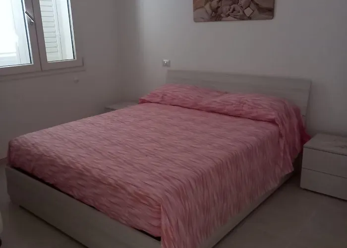 Bilocale 1 토레 산 지오반니 우겐토